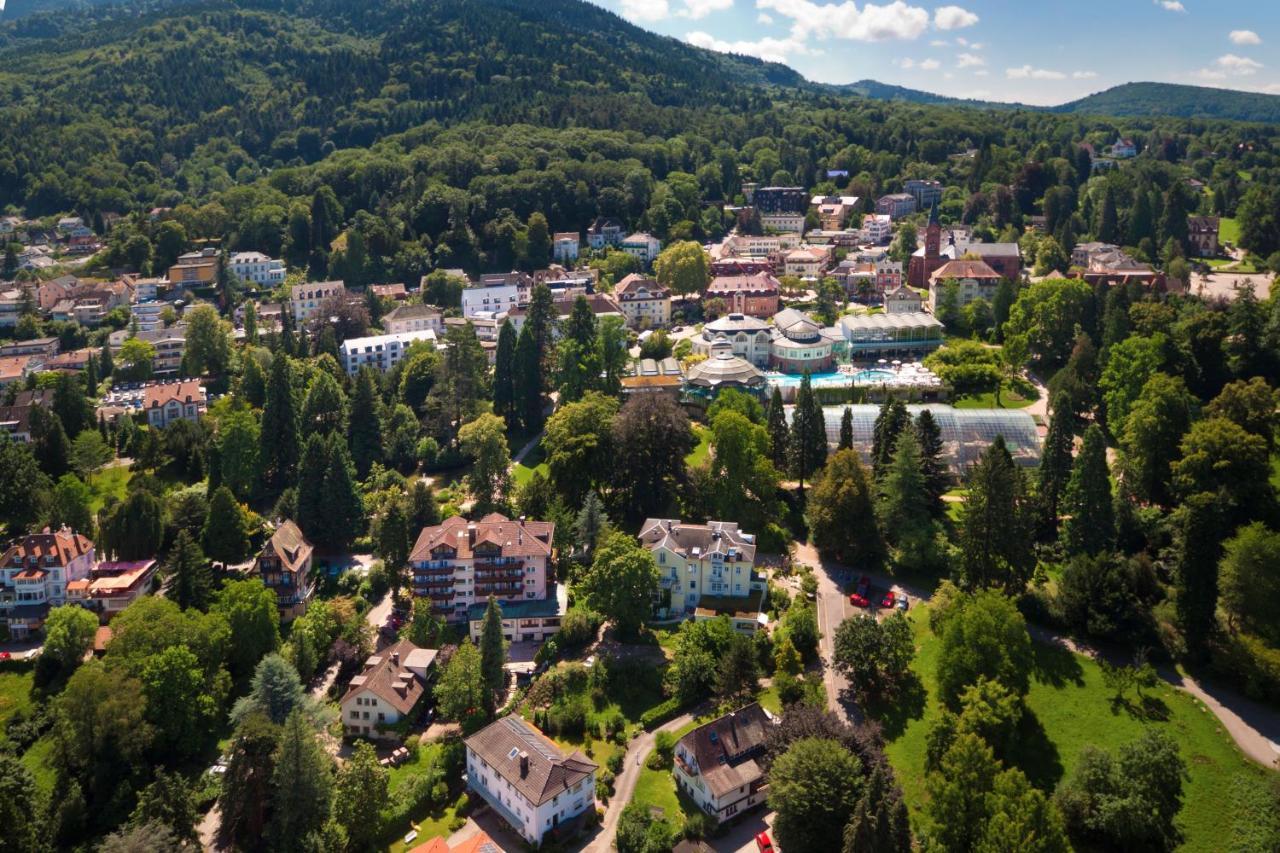 Art-Hotel Am Park Badenweiler Exterior foto
